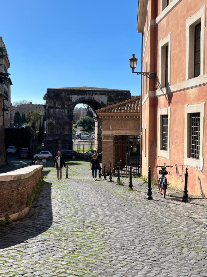 Shabby Roman Studio- Ai Fori Imperiali Екстериор снимка